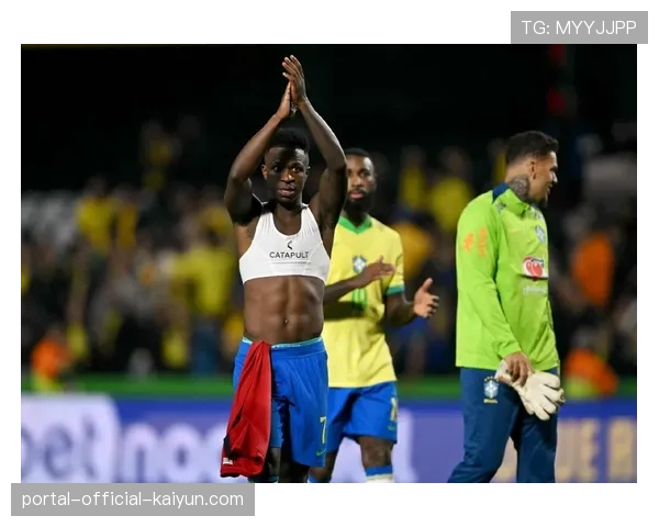 巴西前场小范围配合受影响 罗德里戈技术特点的不可替代性